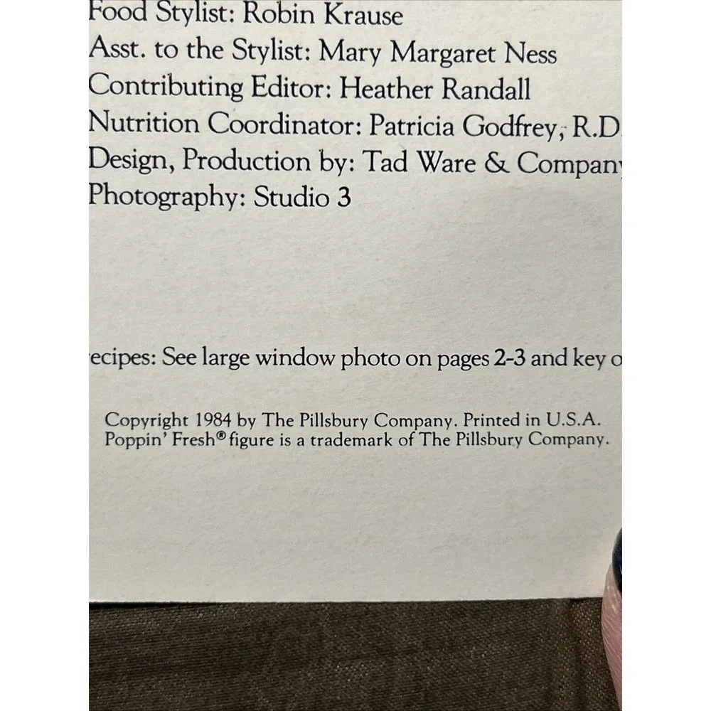 Set Of‎ 2 Holiday Cookbooks 1984,1998